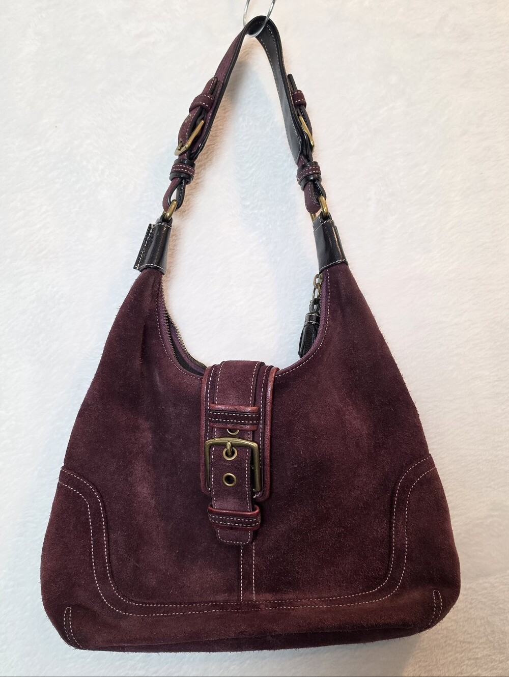 Vintage COACH Hamptons Suede Flap Hobo Bag Plum Burgundy 7472 Brass Y2K